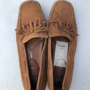Tan leather Nickels brand loafer/ moccasins.
